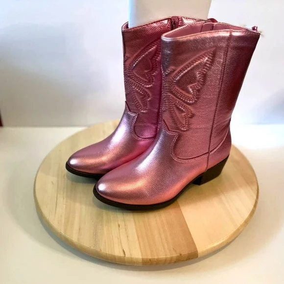 Old navy top cowboy boots